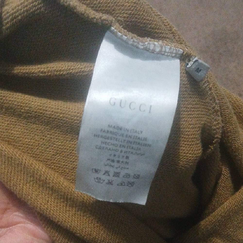 Gucci Beige Sweater with Vibrant Stripes - Picture 4 of 7